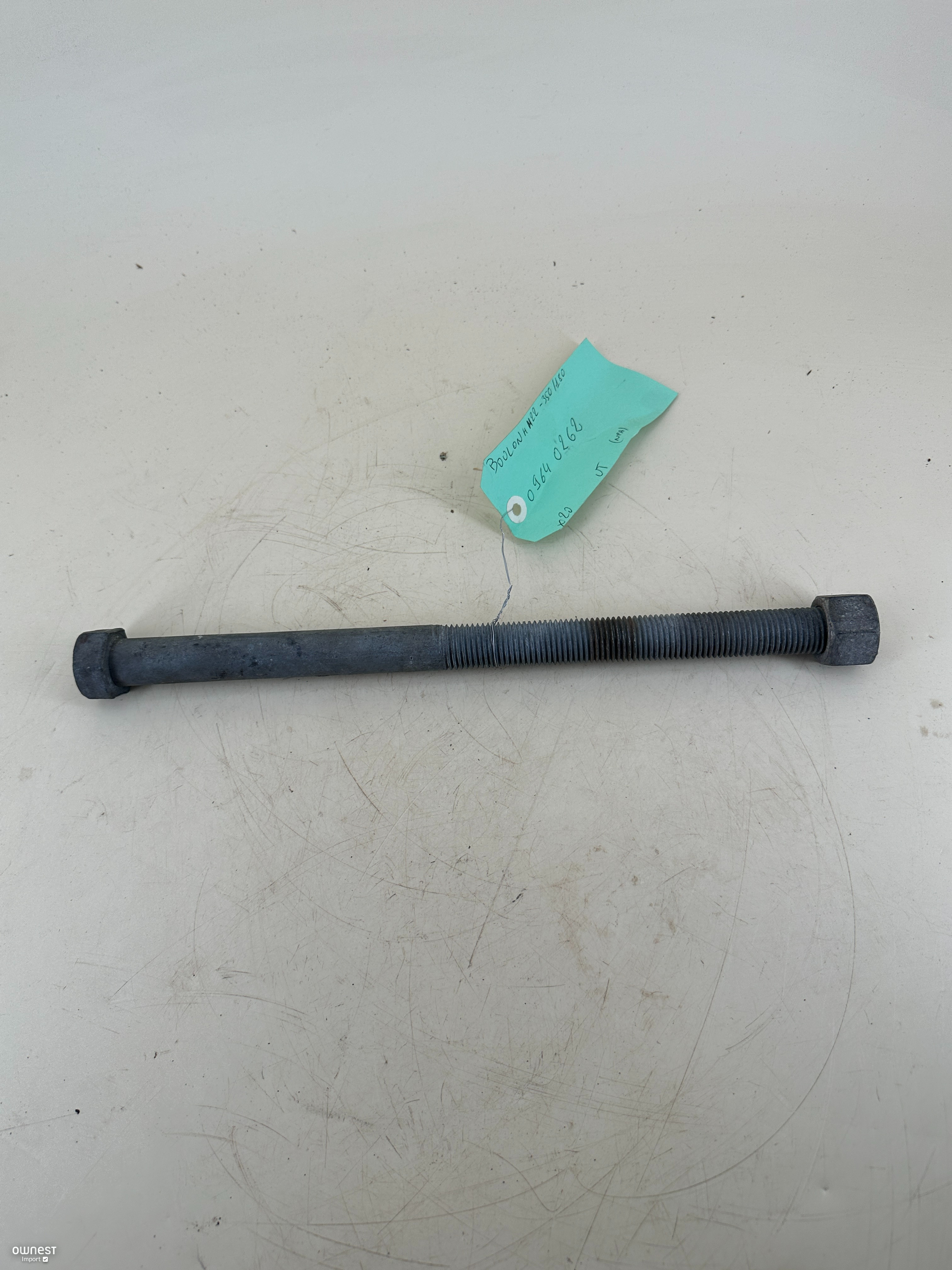 BOULON H,M22-350/180N ECROU HH