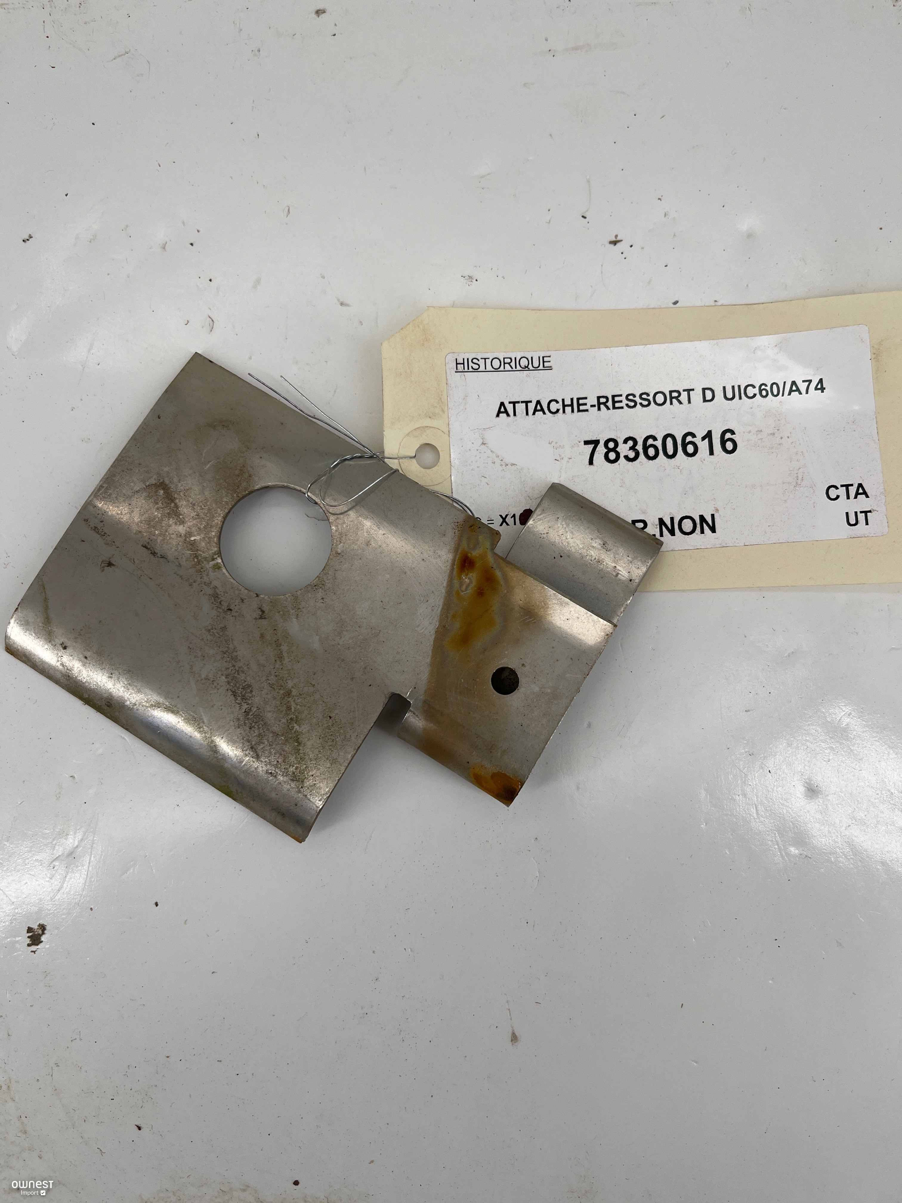 ATTACHE-RESSORT D UIC60/A74